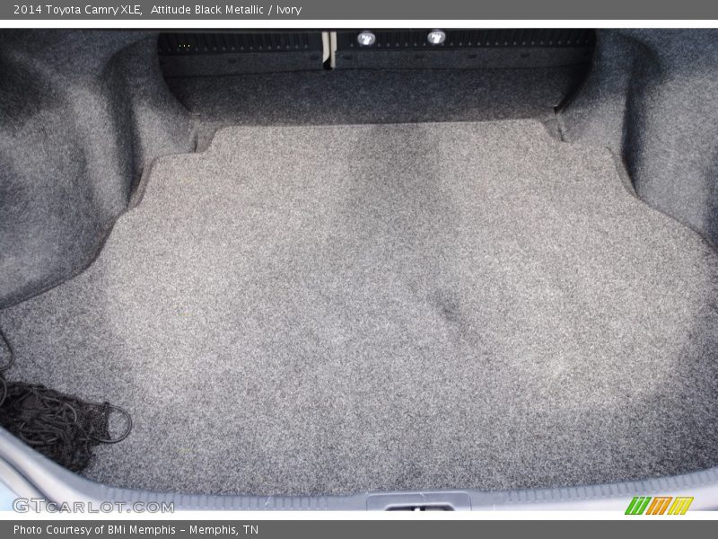 Attitude Black Metallic / Ivory 2014 Toyota Camry XLE