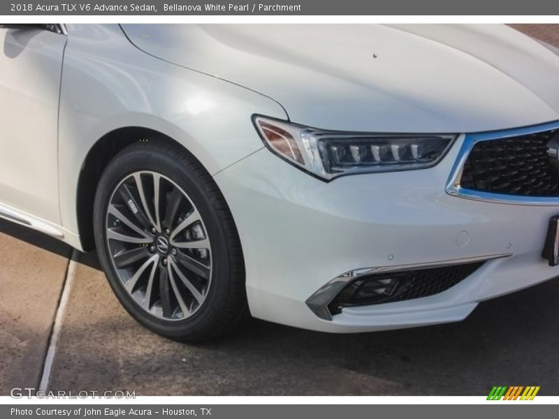 Bellanova White Pearl / Parchment 2018 Acura TLX V6 Advance Sedan