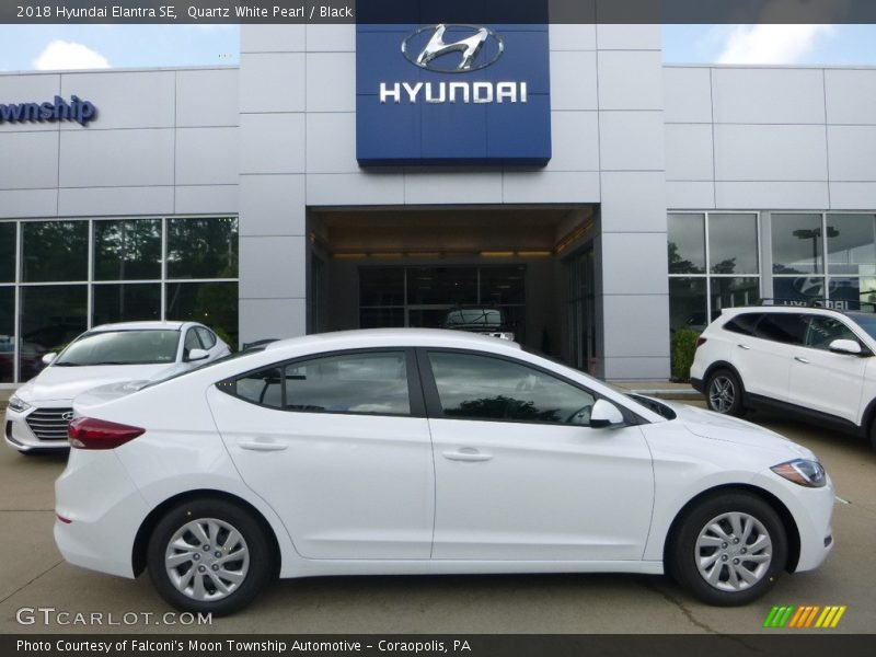 Quartz White Pearl / Black 2018 Hyundai Elantra SE