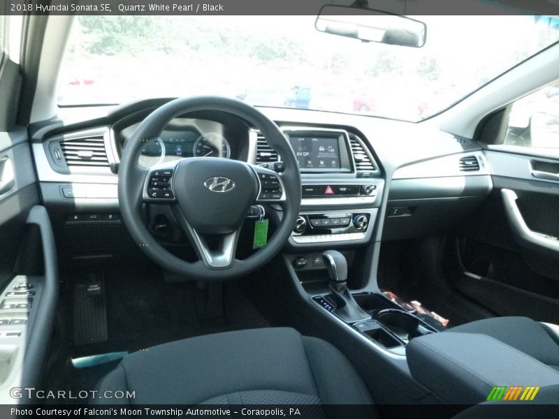 Quartz White Pearl / Black 2018 Hyundai Sonata SE