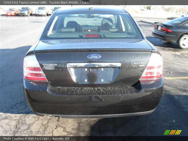 Tuxedo Black Metallic / Black 2009 Ford Taurus Limited AWD
