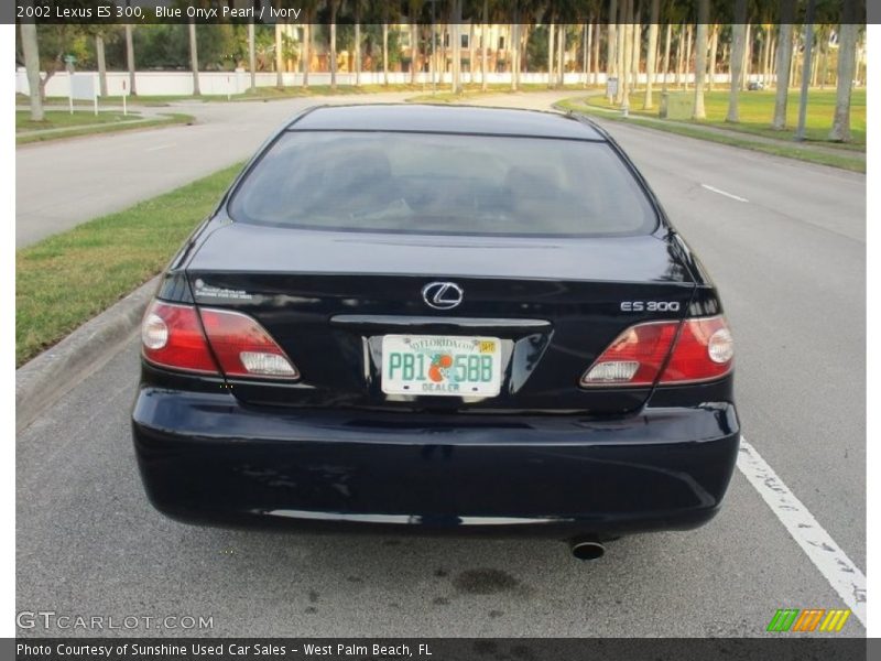 Blue Onyx Pearl / Ivory 2002 Lexus ES 300
