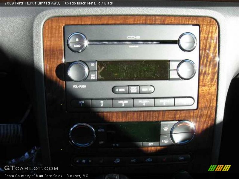 Tuxedo Black Metallic / Black 2009 Ford Taurus Limited AWD