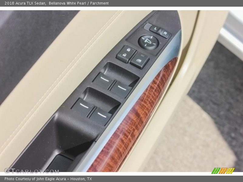 Bellanova White Pearl / Parchment 2018 Acura TLX Sedan