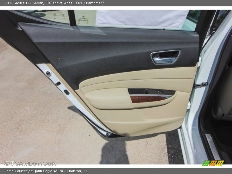 Bellanova White Pearl / Parchment 2018 Acura TLX Sedan