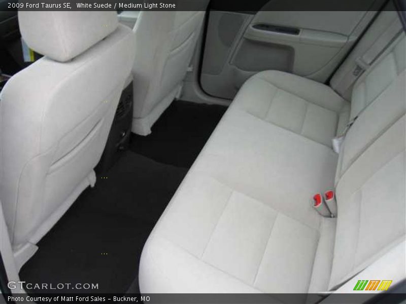White Suede / Medium Light Stone 2009 Ford Taurus SE