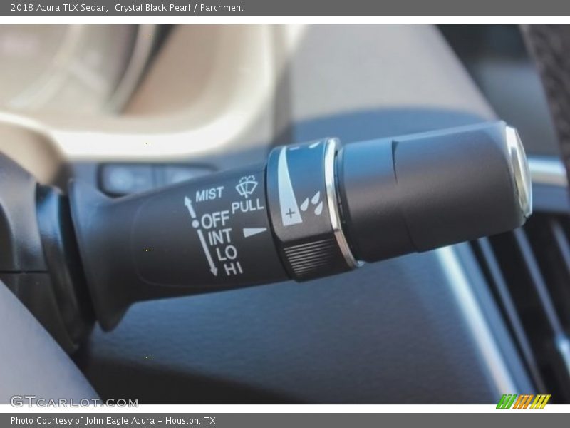 Controls of 2018 TLX Sedan