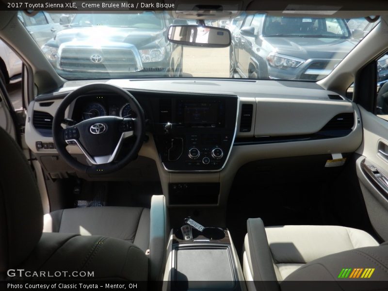 Creme Brulee Mica / Dark Bisque 2017 Toyota Sienna XLE