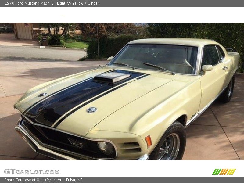 Front 3/4 View of 1970 Mustang Mach 1