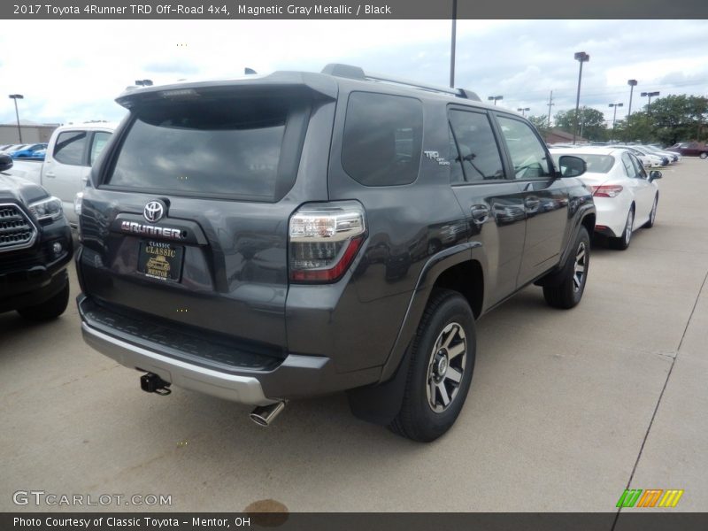 Magnetic Gray Metallic / Black 2017 Toyota 4Runner TRD Off-Road 4x4