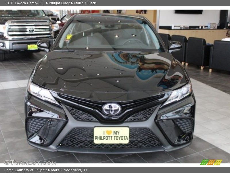 Midnight Black Metallic / Black 2018 Toyota Camry SE