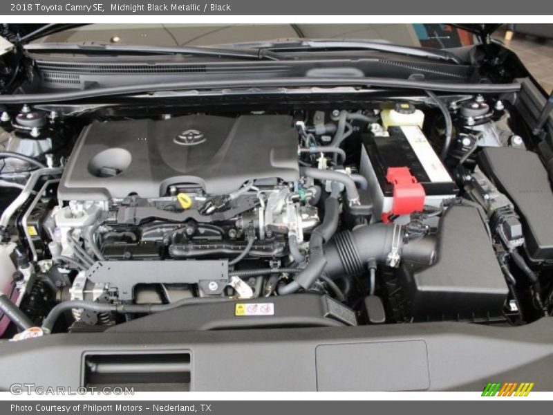 Midnight Black Metallic / Black 2018 Toyota Camry SE
