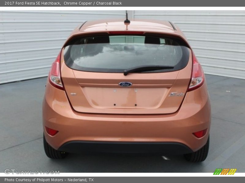 Chrome Copper / Charcoal Black 2017 Ford Fiesta SE Hatchback