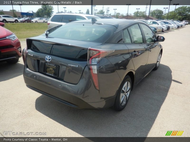 Magnetic Gray Metallic / Black 2017 Toyota Prius Three