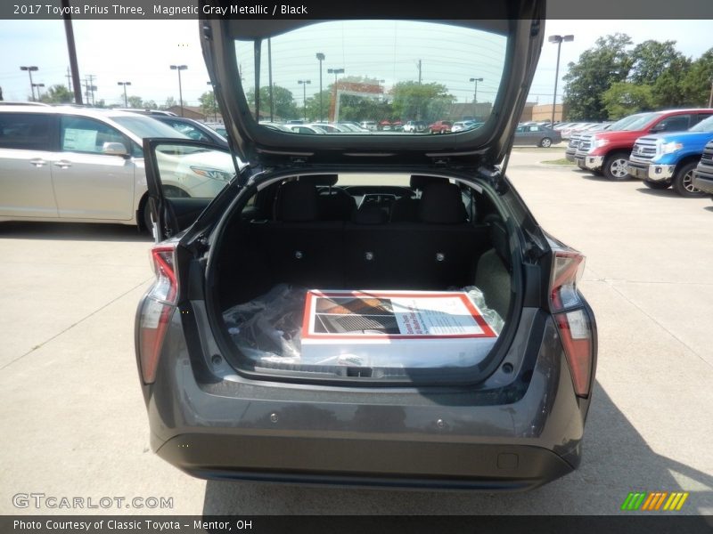 Magnetic Gray Metallic / Black 2017 Toyota Prius Three