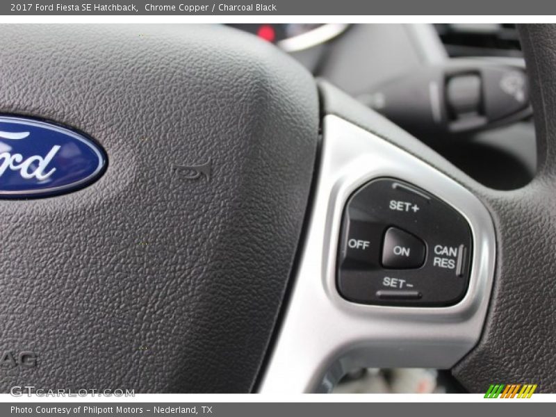 Chrome Copper / Charcoal Black 2017 Ford Fiesta SE Hatchback