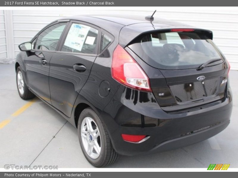 Shadow Black / Charcoal Black 2017 Ford Fiesta SE Hatchback