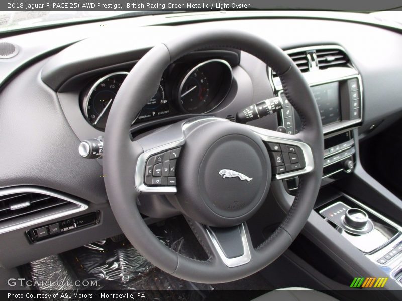  2018 F-PACE 25t AWD Prestige Steering Wheel