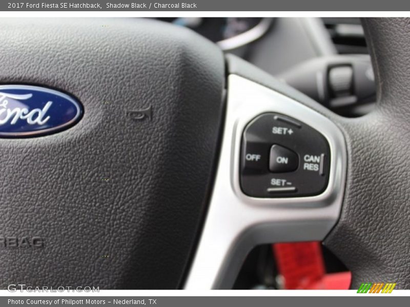 Shadow Black / Charcoal Black 2017 Ford Fiesta SE Hatchback