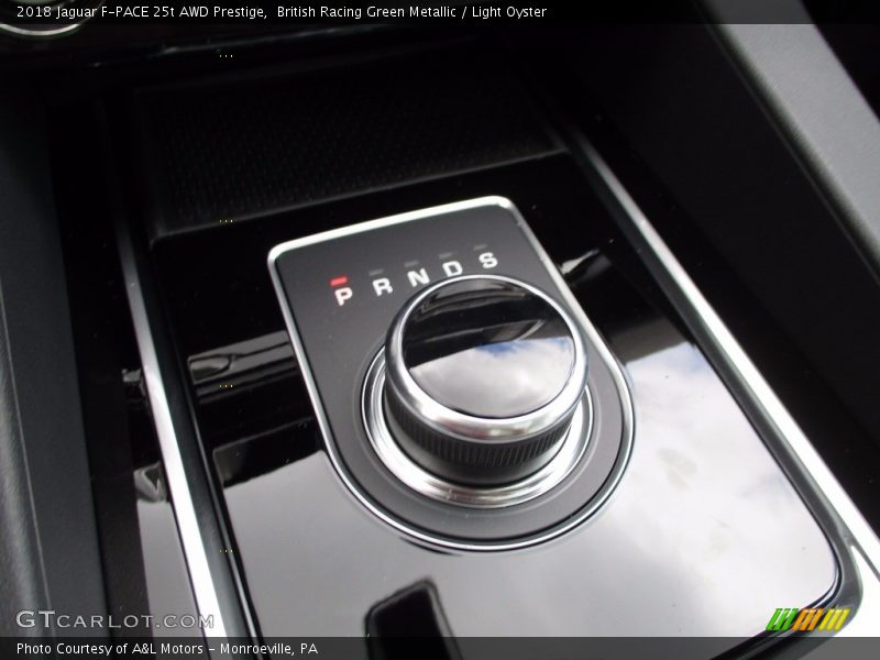  2018 F-PACE 25t AWD Prestige 8 Speed Automatic Shifter