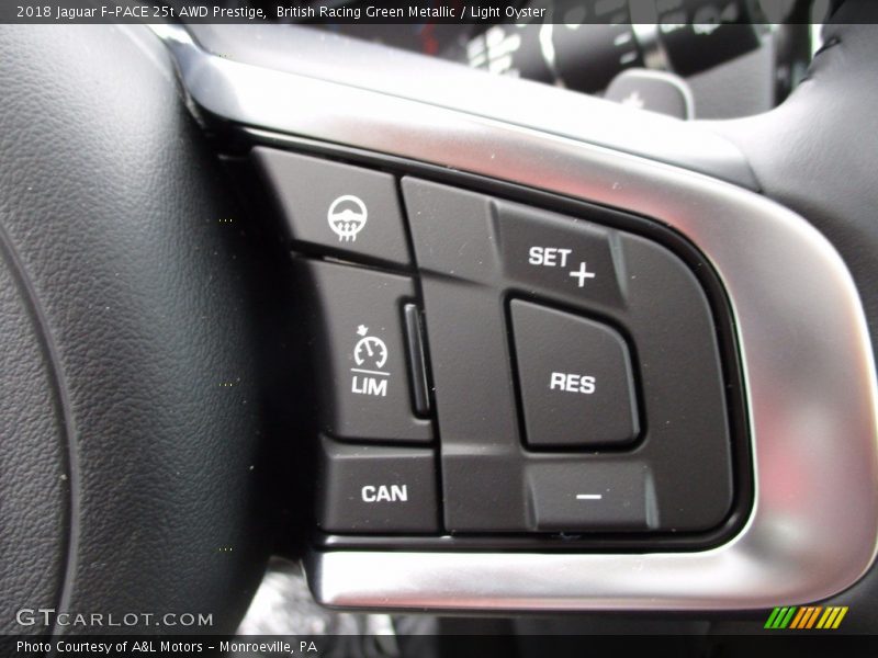 Controls of 2018 F-PACE 25t AWD Prestige