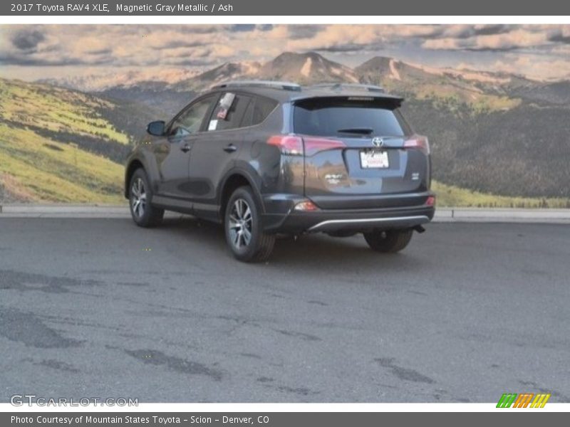Magnetic Gray Metallic / Ash 2017 Toyota RAV4 XLE