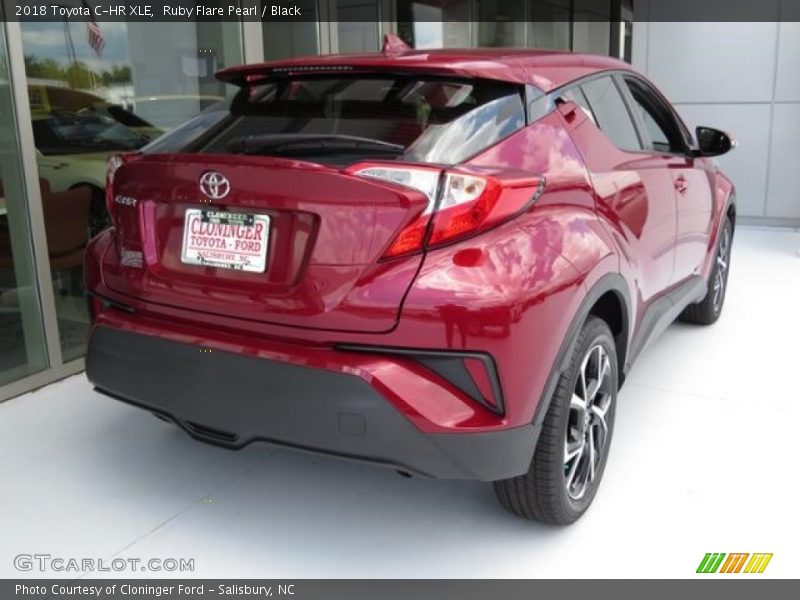 Ruby Flare Pearl / Black 2018 Toyota C-HR XLE