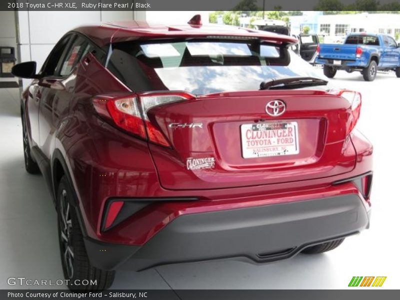 Ruby Flare Pearl / Black 2018 Toyota C-HR XLE