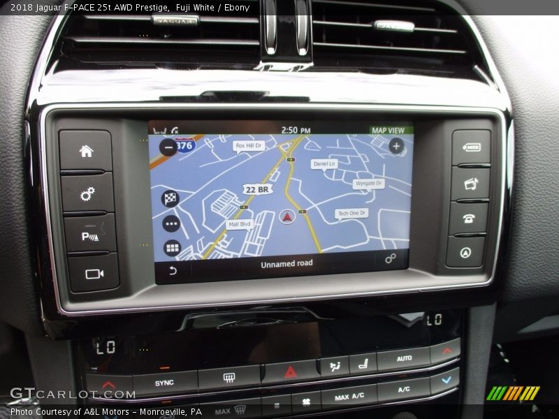 Fuji White / Ebony 2018 Jaguar F-PACE 25t AWD Prestige