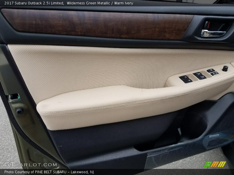 Wilderness Green Metallic / Warm Ivory 2017 Subaru Outback 2.5i Limited