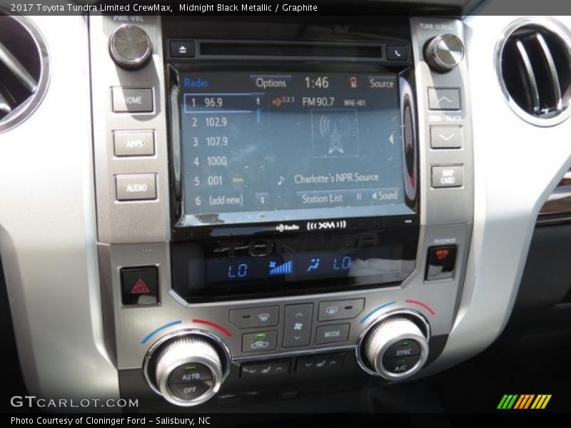 Midnight Black Metallic / Graphite 2017 Toyota Tundra Limited CrewMax
