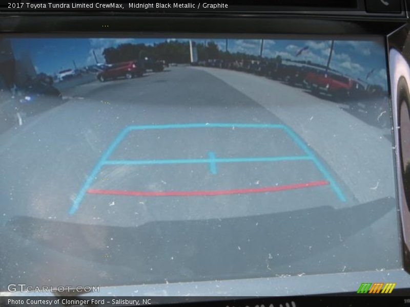 Midnight Black Metallic / Graphite 2017 Toyota Tundra Limited CrewMax