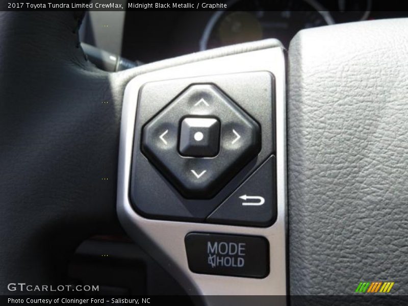 Midnight Black Metallic / Graphite 2017 Toyota Tundra Limited CrewMax