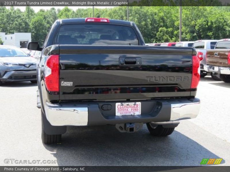 Midnight Black Metallic / Graphite 2017 Toyota Tundra Limited CrewMax