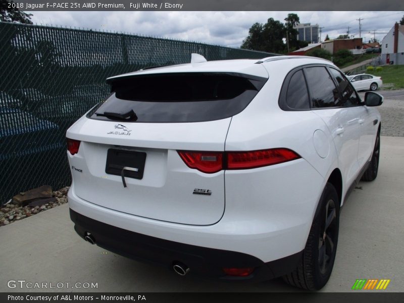 Fuji White / Ebony 2018 Jaguar F-PACE 25t AWD Premium