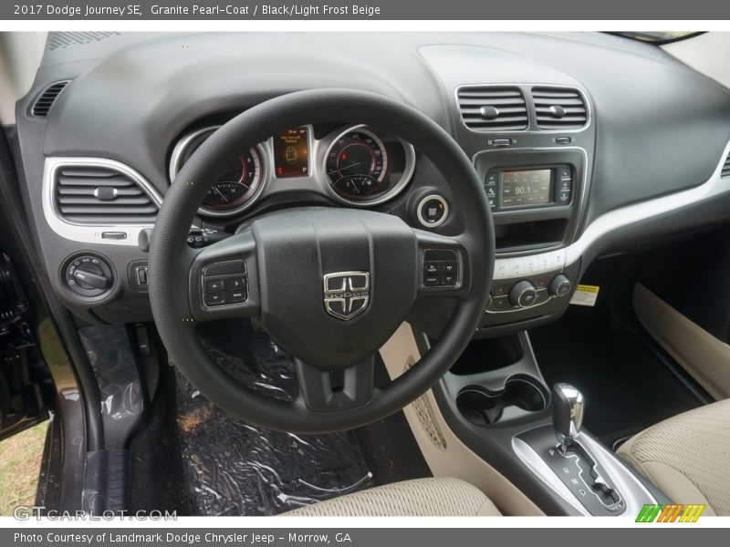 Granite Pearl-Coat / Black/Light Frost Beige 2017 Dodge Journey SE