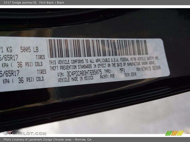 Pitch Black / Black 2017 Dodge Journey SE