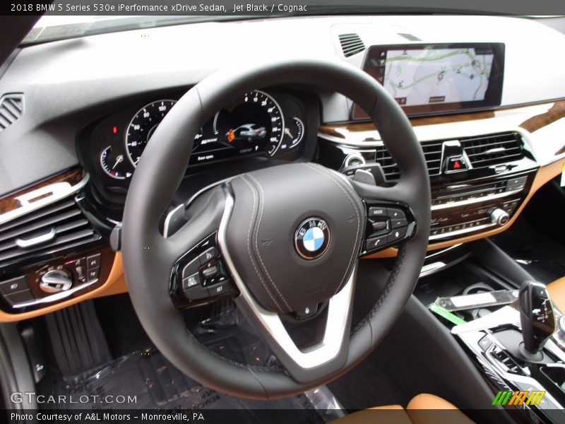 Jet Black / Cognac 2018 BMW 5 Series 530e iPerfomance xDrive Sedan