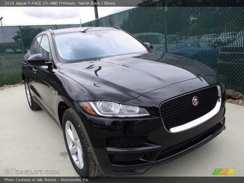 Narvik Black / Ebony 2018 Jaguar F-PACE 25t AWD Premium