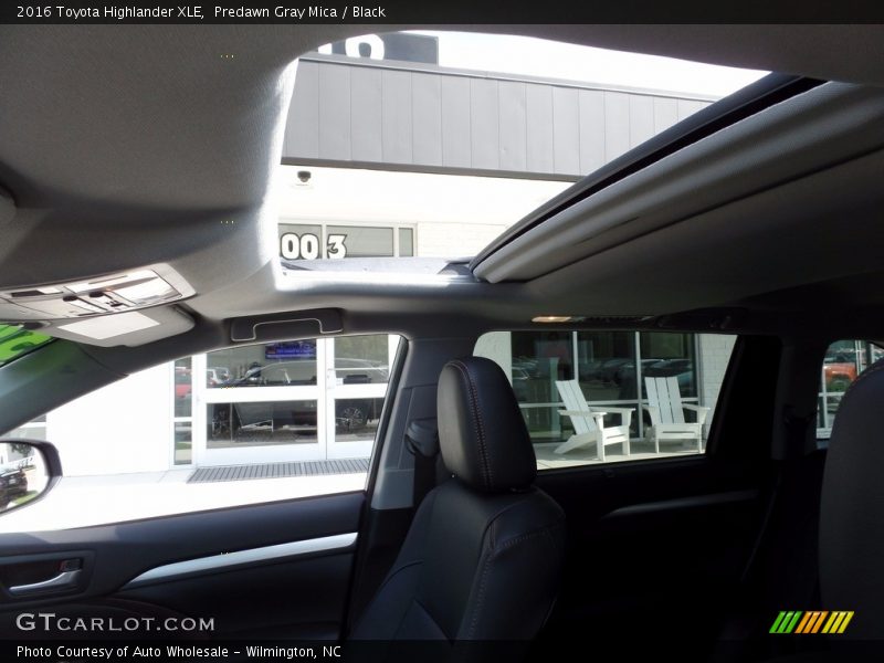 Predawn Gray Mica / Black 2016 Toyota Highlander XLE