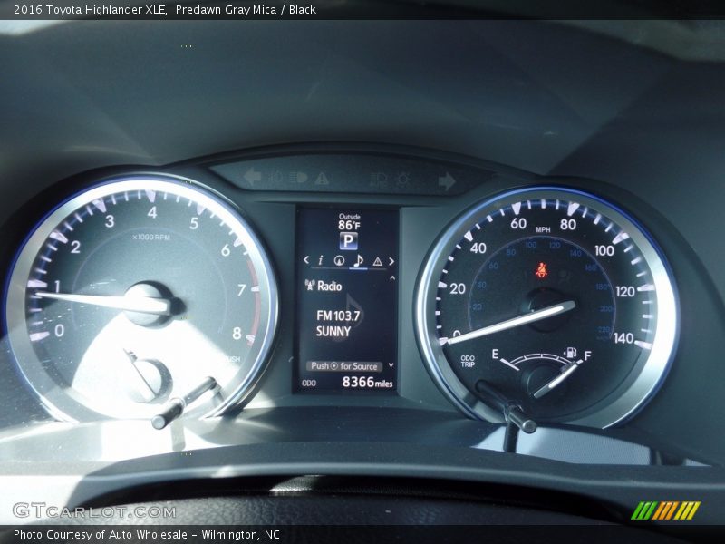 Predawn Gray Mica / Black 2016 Toyota Highlander XLE