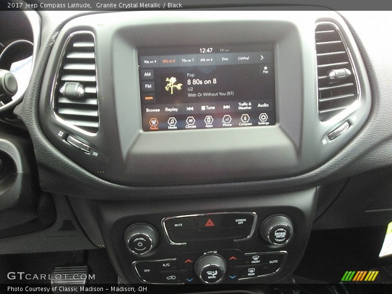Granite Crystal Metallic / Black 2017 Jeep Compass Latitude