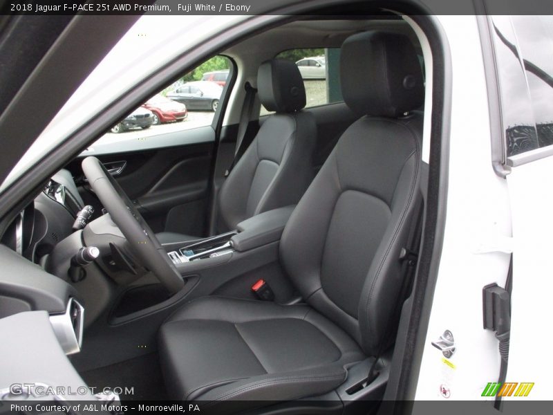 Fuji White / Ebony 2018 Jaguar F-PACE 25t AWD Premium