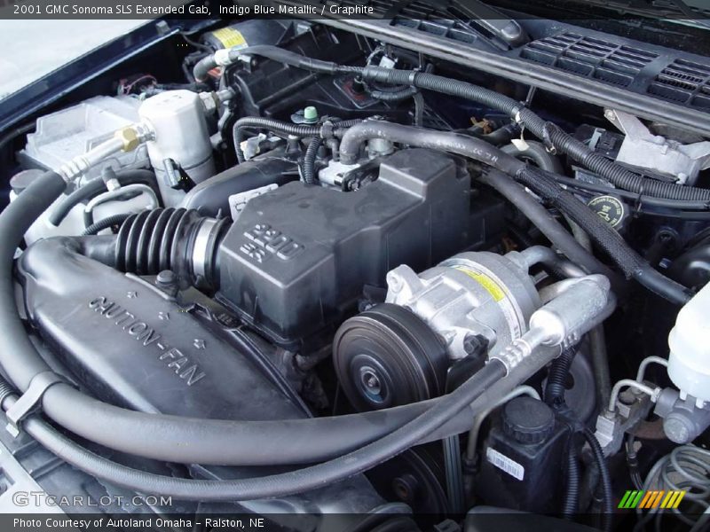 Indigo Blue Metallic / Graphite 2001 GMC Sonoma SLS Extended Cab