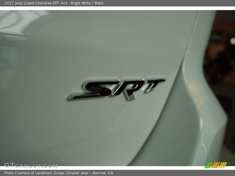 Bright White / Black 2017 Jeep Grand Cherokee SRT 4x4
