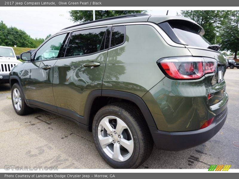 Olive Green Pearl / Black 2017 Jeep Compass Latitude