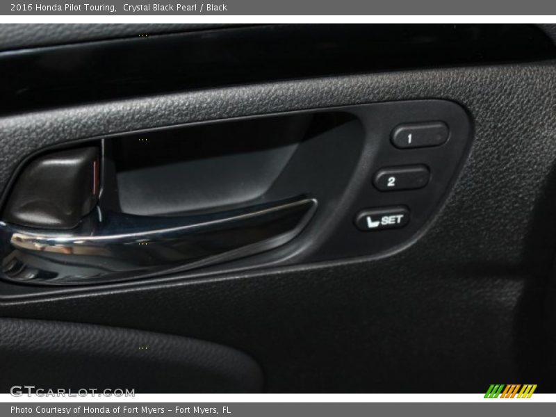 Crystal Black Pearl / Black 2016 Honda Pilot Touring
