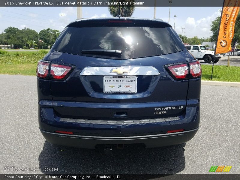 Blue Velvet Metallic / Dark Titanium/Light Titanium 2016 Chevrolet Traverse LS