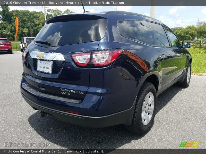 Blue Velvet Metallic / Dark Titanium/Light Titanium 2016 Chevrolet Traverse LS