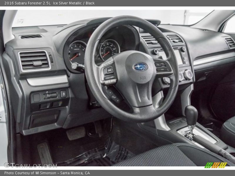 Ice Silver Metallic / Black 2016 Subaru Forester 2.5i